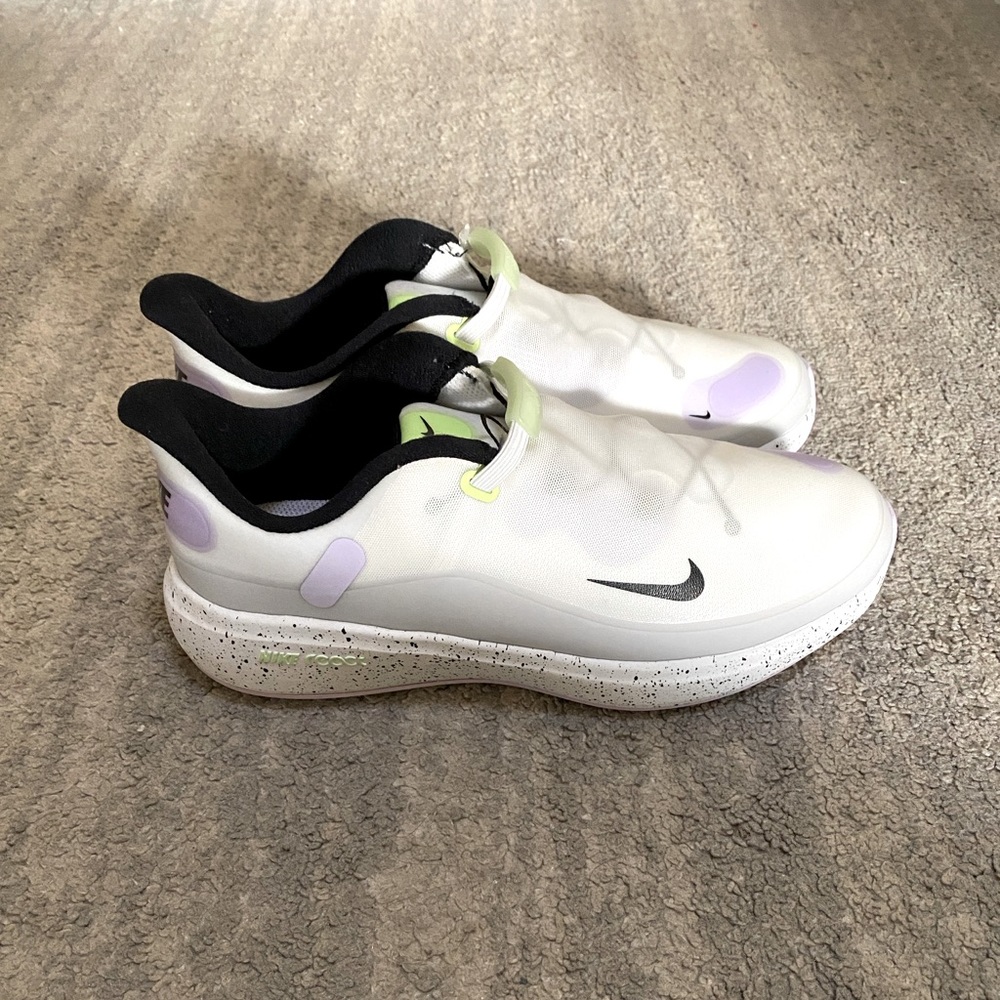 Nike React Ace Tour Golf Shoes — Women’s Size 8 NWT NO BOX
